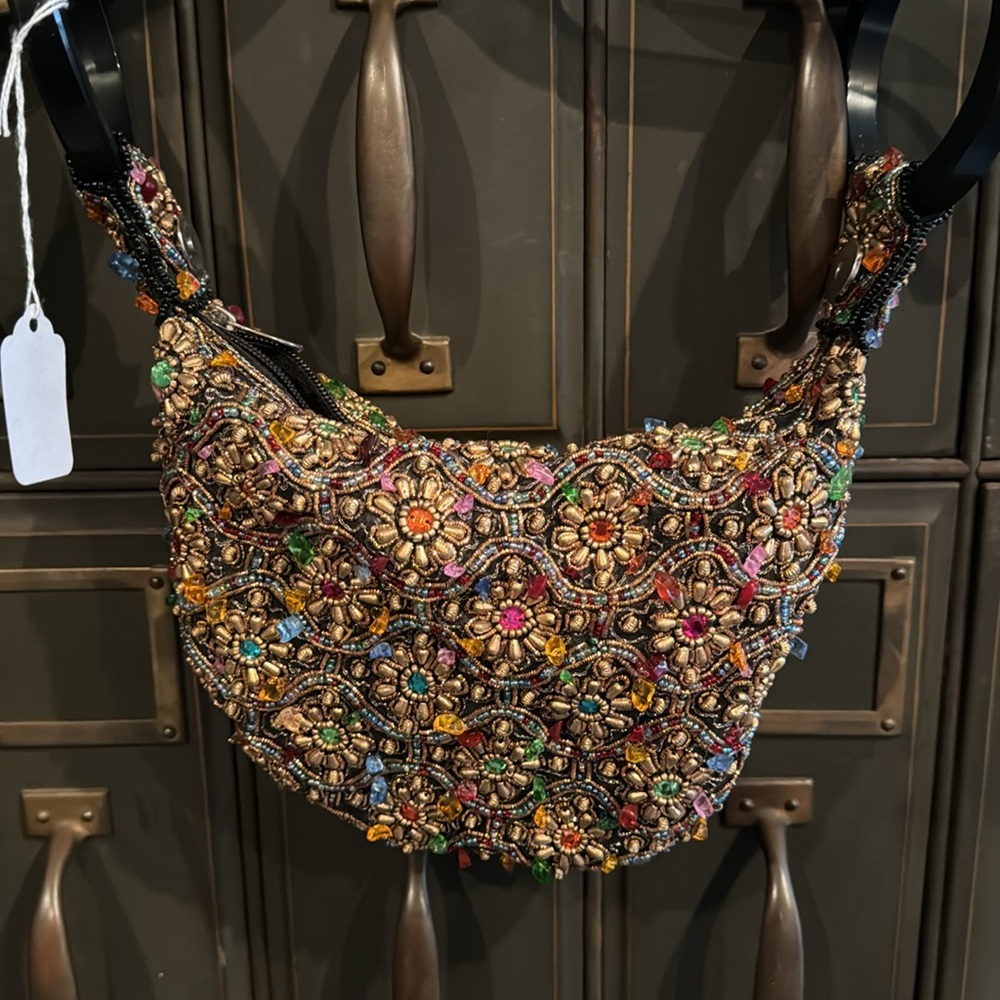 Bamboo Trading Co Taj Mahal Beaded Bag - Picture 3 of 5